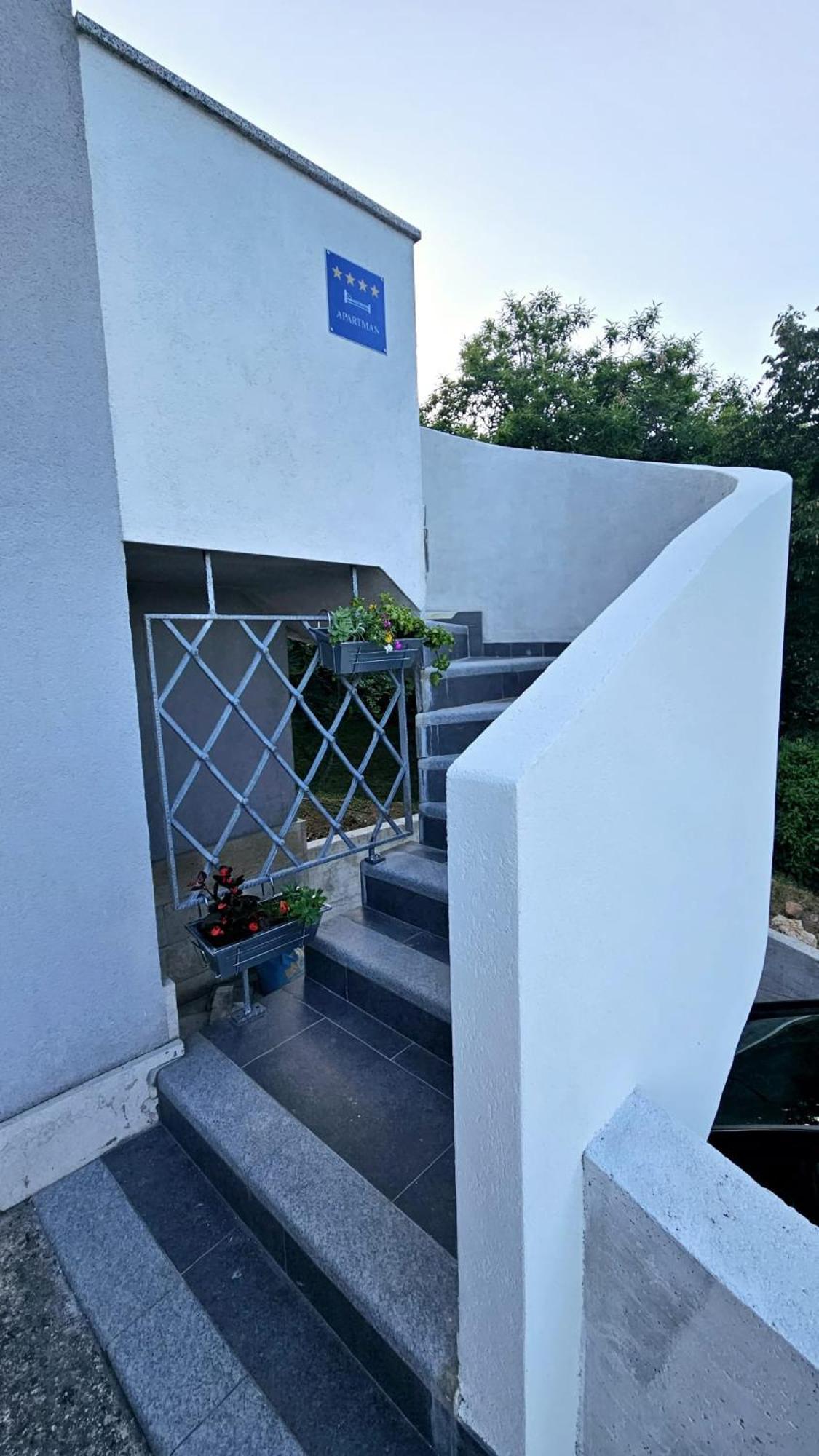Apartman Tera Apartman Dobreć Kültér fotó